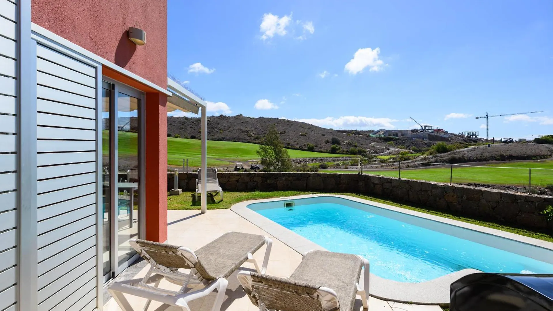Villa In Salobre With Private Pool & Stunning View ماسبالوماس